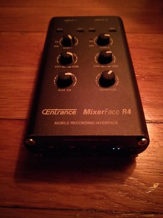 Registratore audio Centrance MixerFace R4