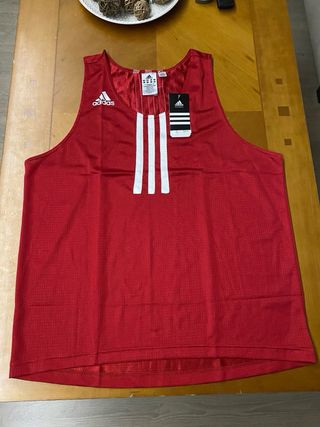 Camiseta boxeo Adidas roja sin estrenar Talla XL