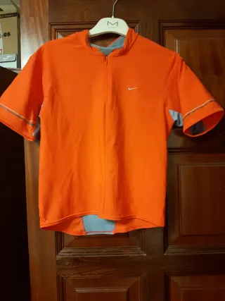 Camiseta Nike Naranja Manga Corta