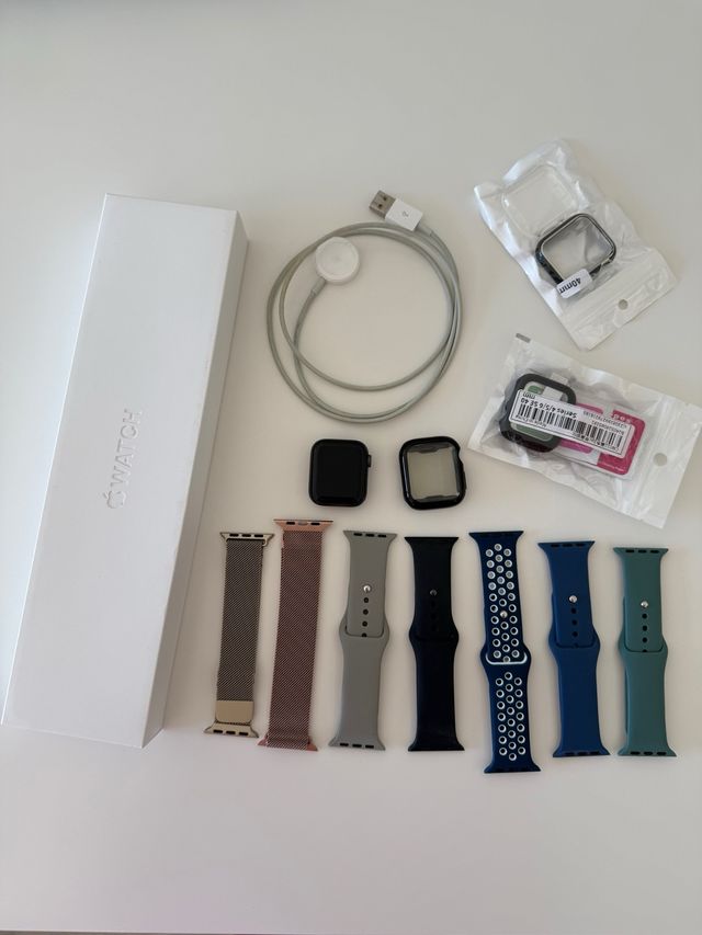 Apple Watch Series 6 40 mm + Accesorios