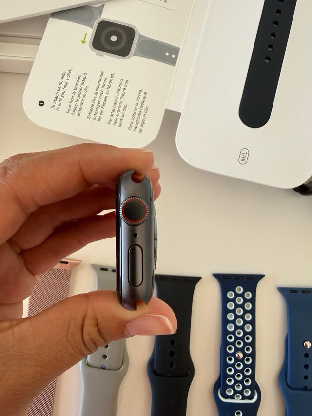 Apple Watch Series 6 40 mm + Accesorios