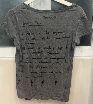 Camiseta Desigual gris Hand made