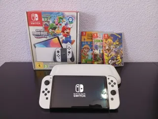 Nintendo Switch OLED + Super Mario Bros Wonder