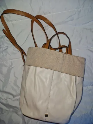 Bolso de mano y mochila mujer
