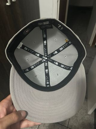 Gorra New Era LA Gris