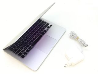 portatil apple apple macbook pro core i5 2.7 13 (2015) (a1502)