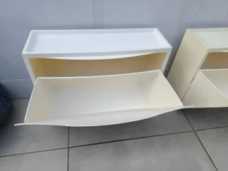 IKEA TRONES scarpiera bianca