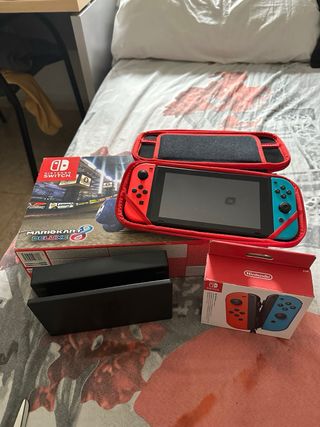 Custodia per Nintendo Switch + Monster Hunter