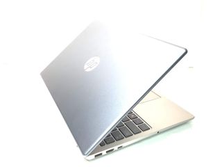 pc portatil hp hp laptop 15-fd0xxx