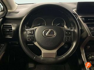 Lexus NX 2.5 300h Executive Kick Power+Navig