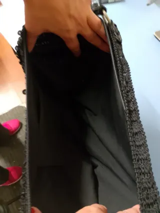 Borsa a spalla nera con paillettes