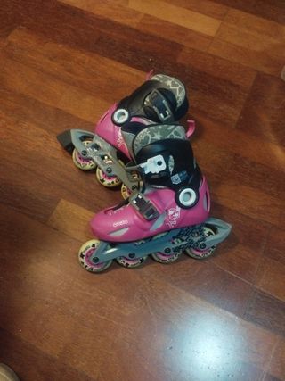 Patines en línea rosas talla 28-30