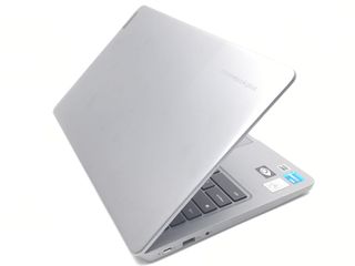pc portatil lenovo chromebook plus slim 3 chrome 14ian8