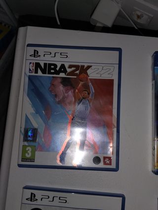 Lote 4 Videojuegos PS4/PS5: FIFA, NBA, PES