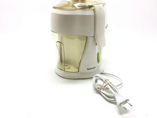 licuadora taurus liquafruits compact