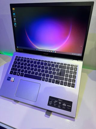 Portátil Acer i7