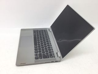 pc portatil lenovo 82hs