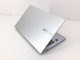 pc portatil asus vivobook