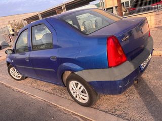 Dacia Logan 2005