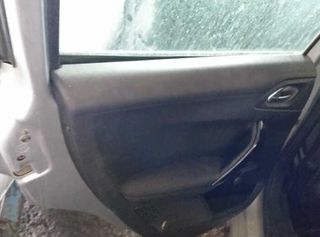 Cinturón seguridad tras der peugeot 208 253286