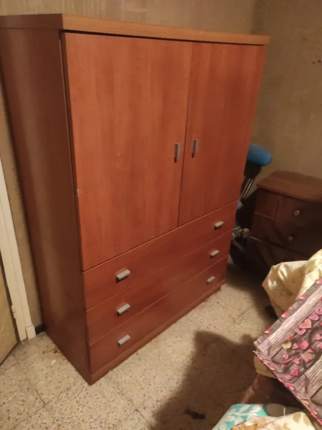 Armario 2 puertas y 3 cajones