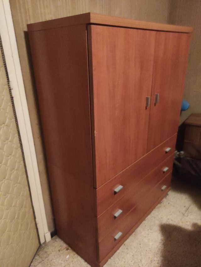 Armario 2 puertas y 3 cajones