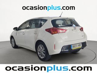Toyota Auris 90 D Active 66 kW (90 CV)