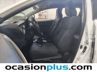 Toyota Auris 90 D Active 66 kW (90 CV)