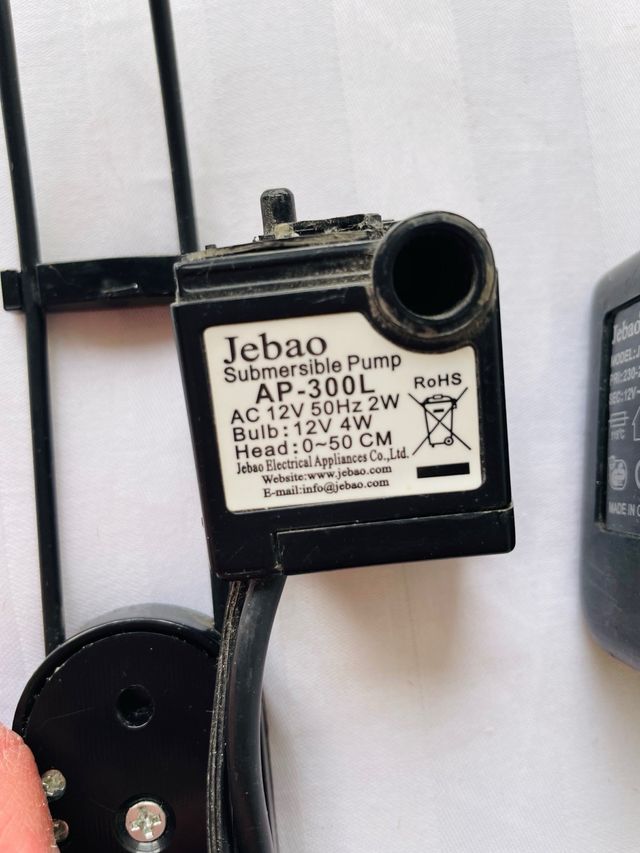 Lámpara bomba acuario Jebao con adaptador