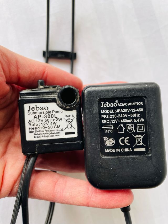 Lámpara bomba acuario Jebao con adaptador