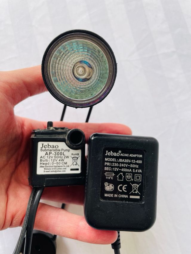 Lámpara bomba acuario Jebao con adaptador