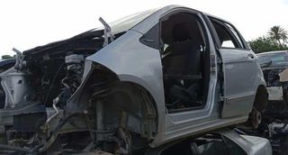 Cinturón seguridad del izq mercedes clase a 320790