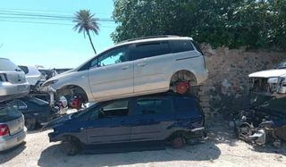 Cinturón seguridad trasero derecho mazda 5 318056