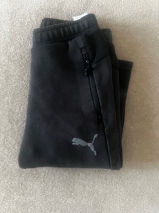 Pantalón chándal Puma negro