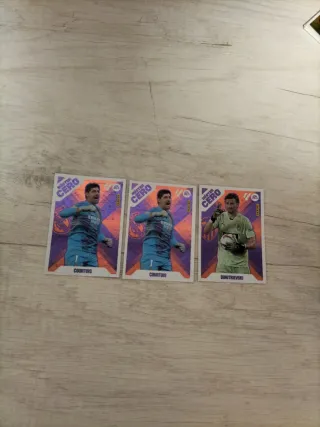 Lote 129 cromos Panini Liga Este 2025-26