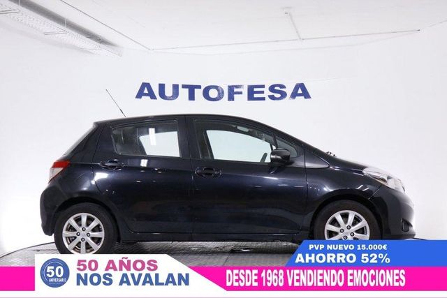 Toyota Yaris 1.3 VVTI CONNECT 101cv 5P