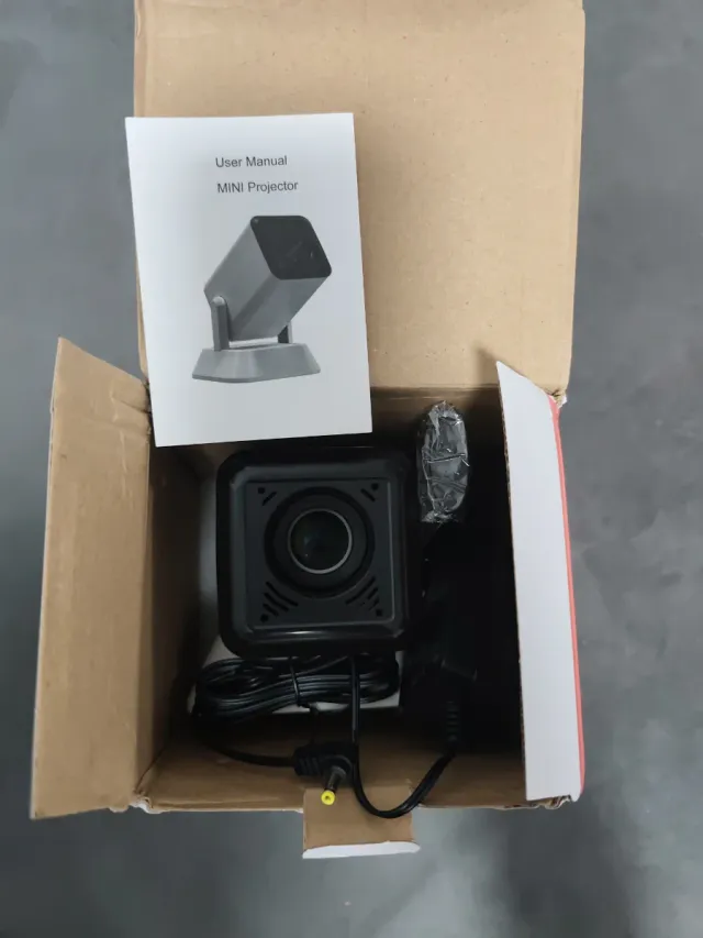 Mini proyector Worth Owning Q7. 