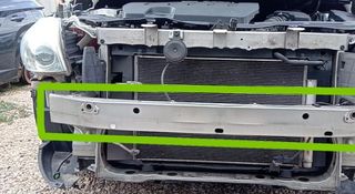 Refuerzo paragolpes delantero toyota auris 471264