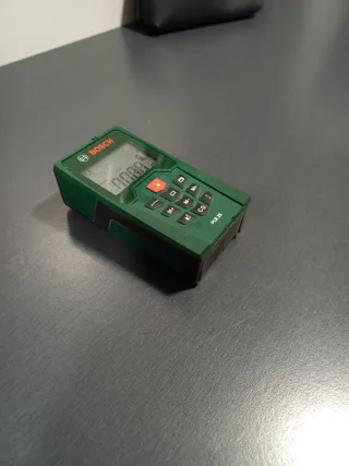 Medidor Láser Bosch PLR 25