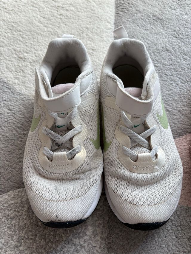 Zapatillas niña Nike Talla 29