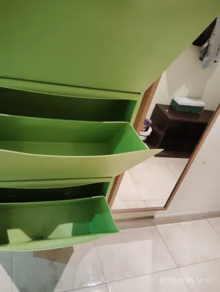 3 scarpiere in plastica verde Ikea