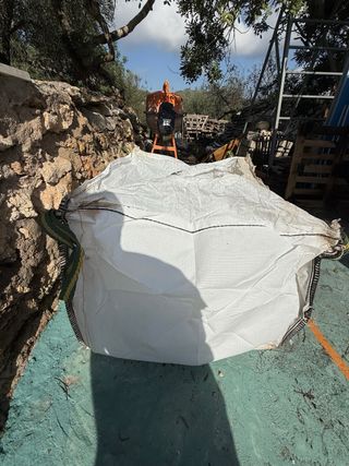 Sacos nuevos con cierre