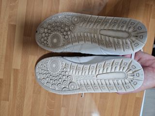 Zapatillas fútbol sala Munich blancas y negras