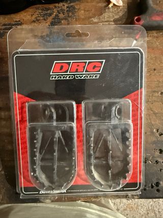 KTM Estriberas DRC D48-02-410 KTM Anchas KTM 690