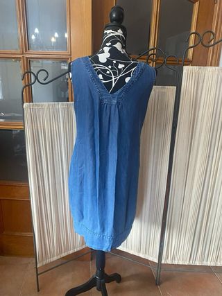 Vestido vaquero sin mangas