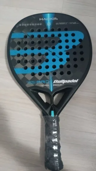 A estrenar.Bullpadel Hack 03 Pro - Pala de pádel