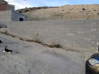 Casa a terminar 3500m2 con luz y agua
