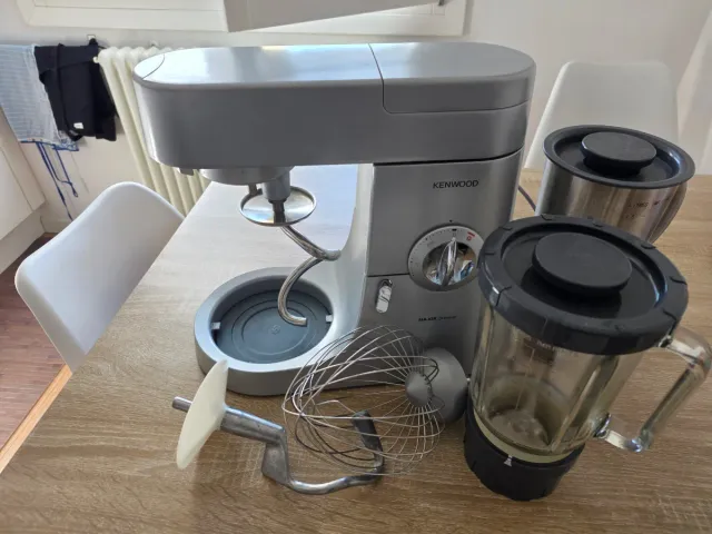 Impastatrice Kenwood Major Premier + accessori