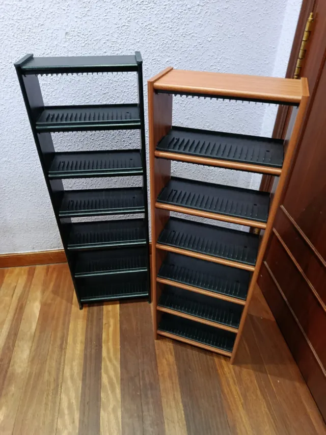 Estantería CD/DVD Negra y Marrón