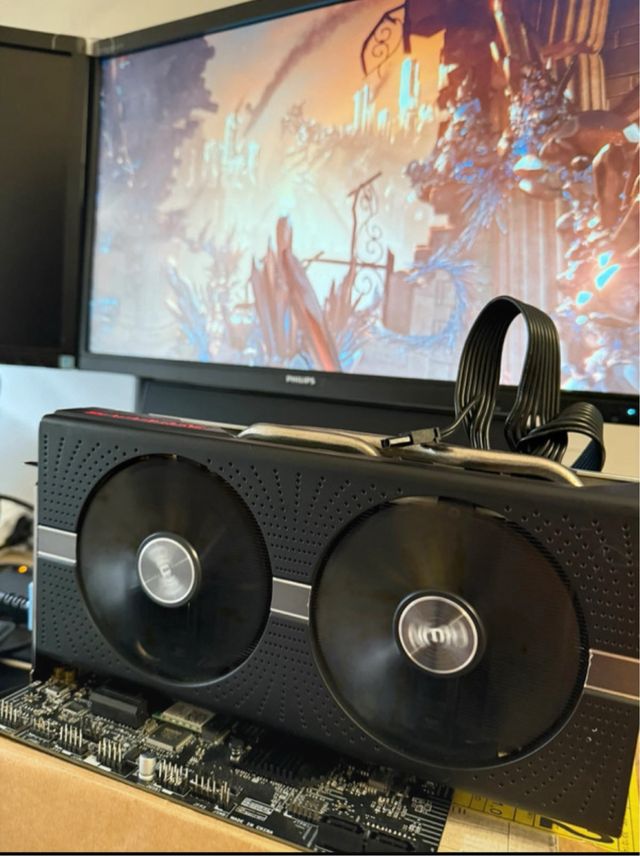 Sapphire RX570 Nitro+ 8GB Scheda Video